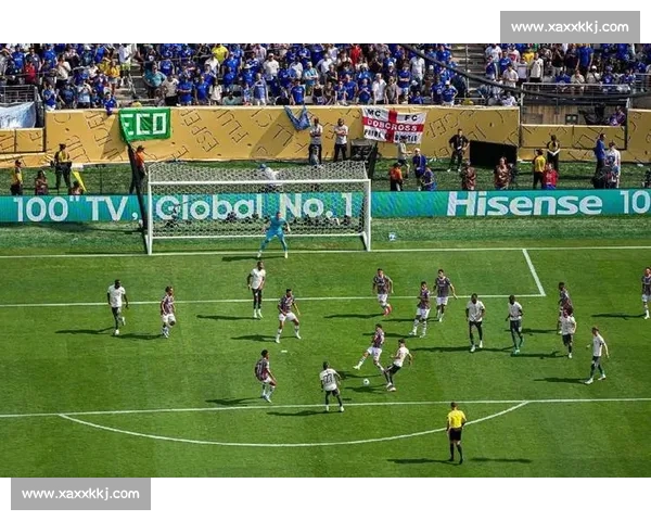 弗洛伦蒂诺盛赞国际足联与 DAZN 合作:新世俱杯免费转播开启足球新时代 弗洛伦蒂诺盛赞国际足联与 DAZN 合作:新世俱杯免费转播开启足球新时代